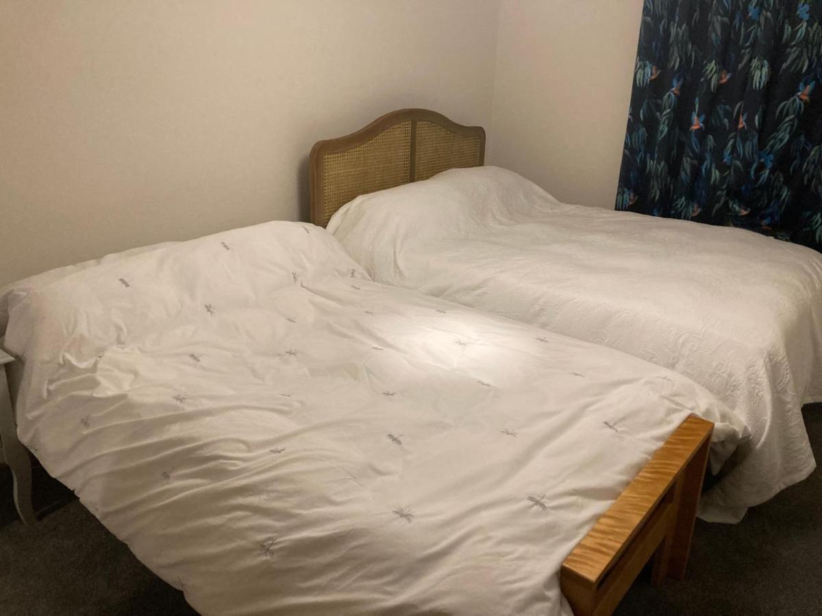 Beautiful 1-Bed Studio In Londyn Zewnętrze zdjęcie