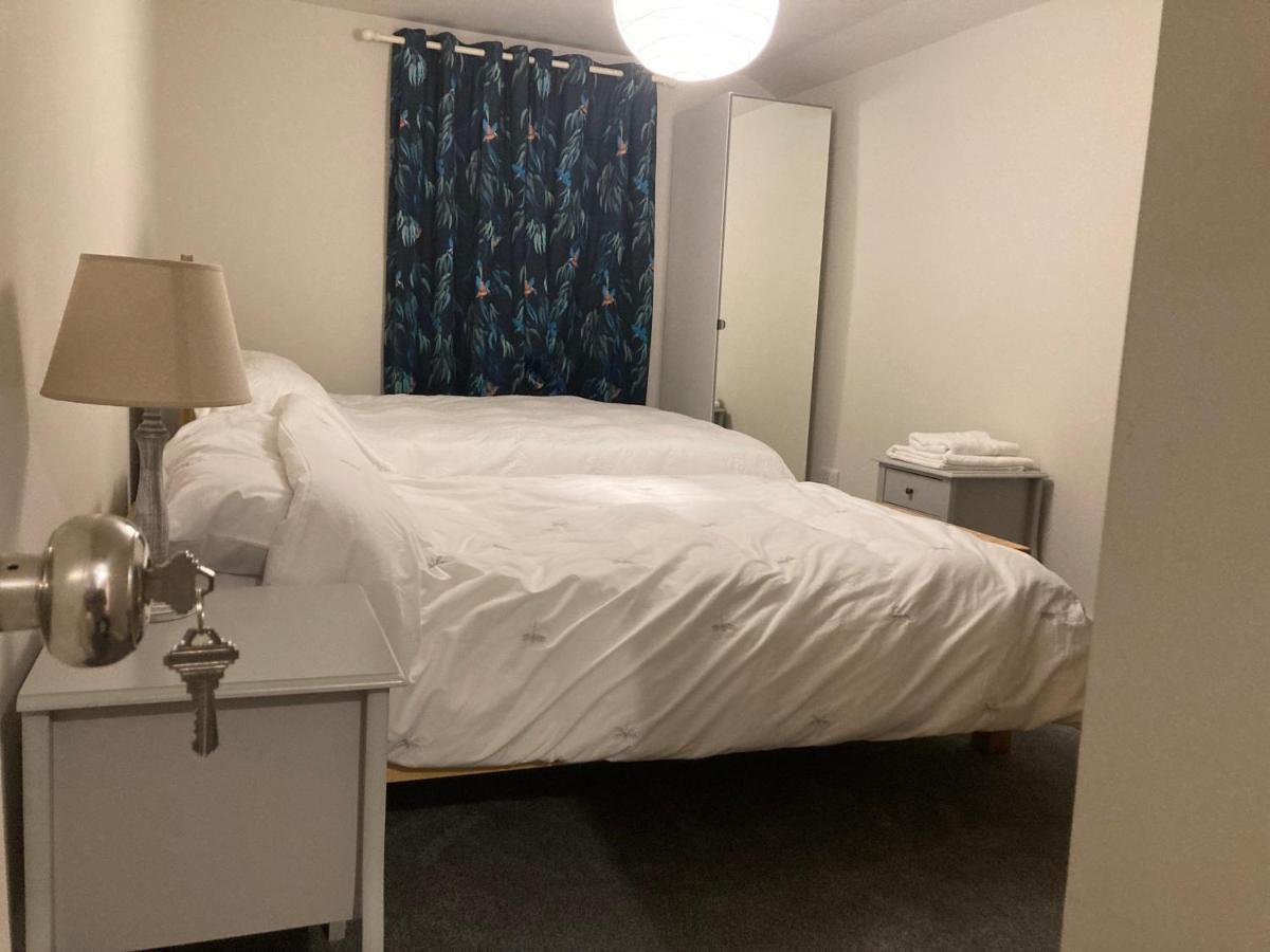 Beautiful 1-Bed Studio In Londyn Zewnętrze zdjęcie