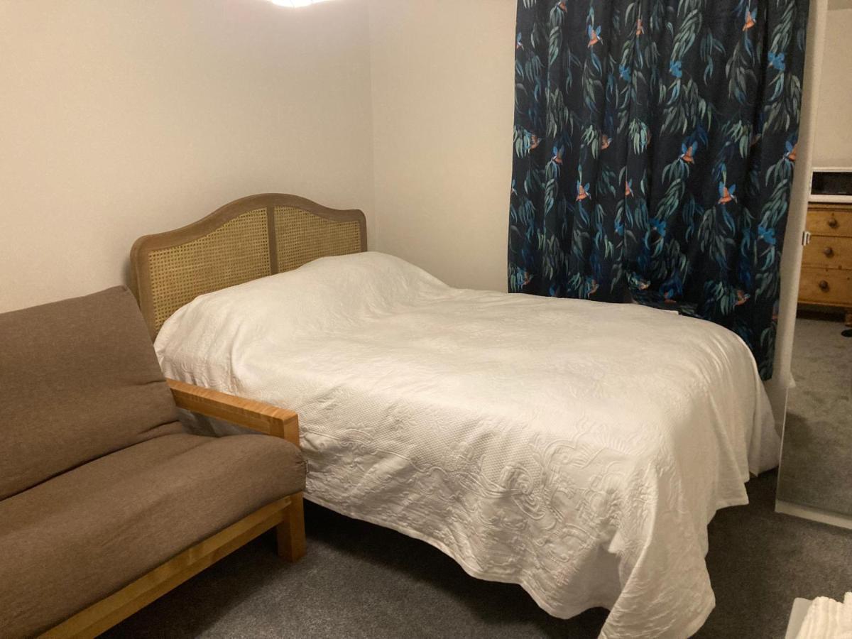 Beautiful 1-Bed Studio In Londyn Zewnętrze zdjęcie